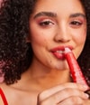 Produktbild 3 von 6, TREE HUT Strawberry Lippenbalsam