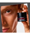 Produktbild 4 von 6, Kiehl's Age Defender Augencreme