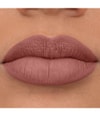 Image du produit 4 sur 6, essence 8h matte Rouge à lèvres liquide