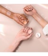 Produktbillede 3 af 5, CATRICE Under Eye Brightener Concealer
