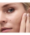 Produktbild 5 von 6, CATRICE Glam In Gold Primer
