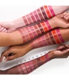 Produktbild 5 von 6, essence satin GLOW Lippenstift