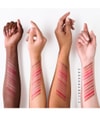 Produktbild 4 von 6, essence BLUR soufflé Lippenstift