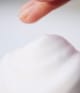 Productafbeelding 3 van 6, Sensai Silky Purifying Reinigingsschuim