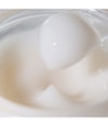 Productafbeelding 3 van 4, Sensai Absolute Silk Gezichtscrème