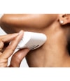 Image du produit 3 sur 6, The INKEY List Bio-active Ceramide Neck Stick Crème décolleté
