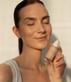 Produktbild 4 von 4, Lumene Invisible Illumination Flüssige Foundation