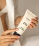 AHAVA Superfood Handkräm 100 ml 697045160129 visual3-shot_se
