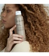 Productafbeelding 3 van 6, Living Proof No Frizz Haarlak