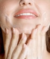 Produktbillede 4 af 6, KORA Organics Turmeric Renseskum