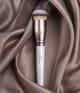 Luvia Blurring Buffer Foundationborste 1 st 4260376614836 visual2-shot_se