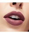 Image du produit 4 sur 6, MAC Locked Kiss Ink Rouge à lèvres liquide