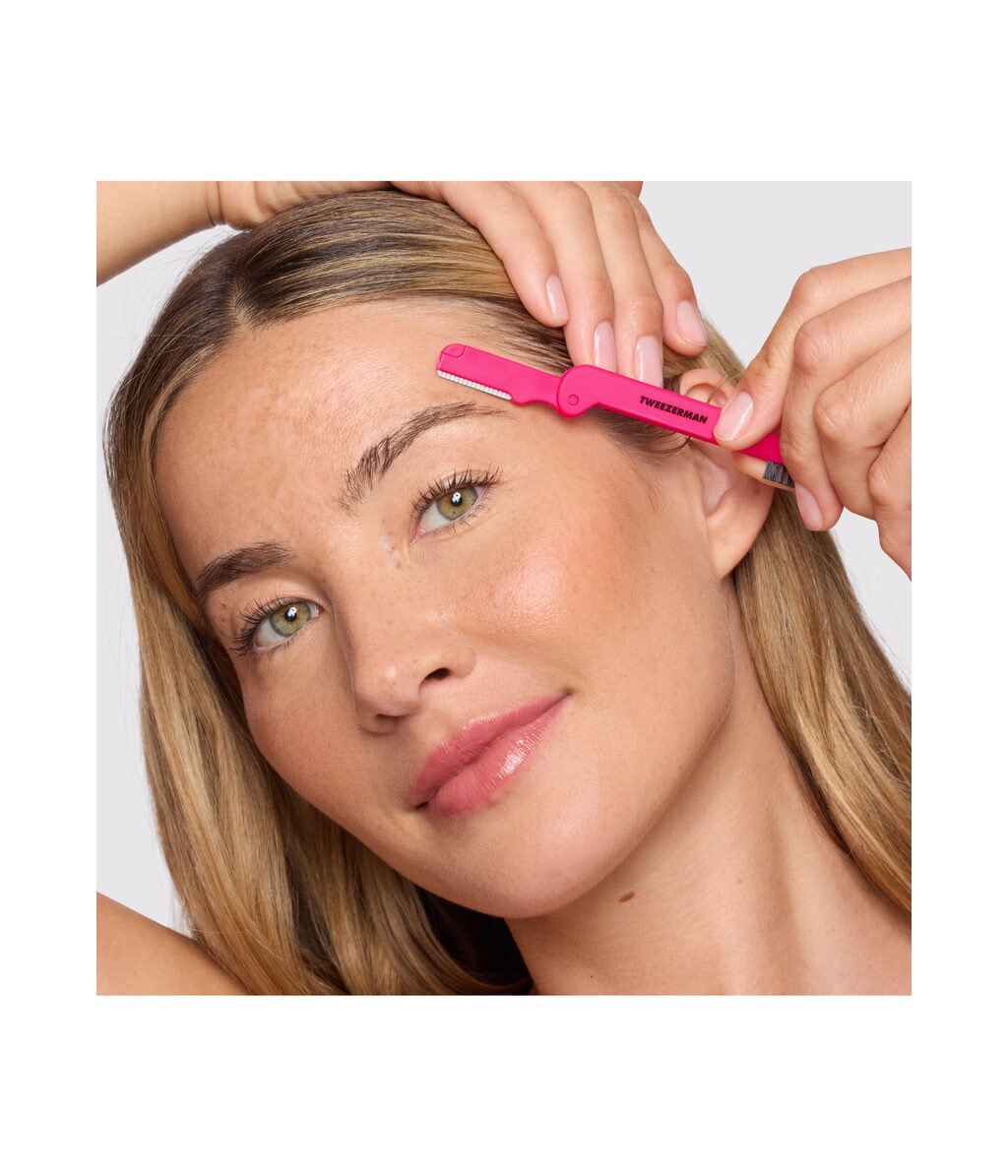 Набор для бровей Tweezerman Mini Brow Rescue Kit, 3 инструмента — фото 3