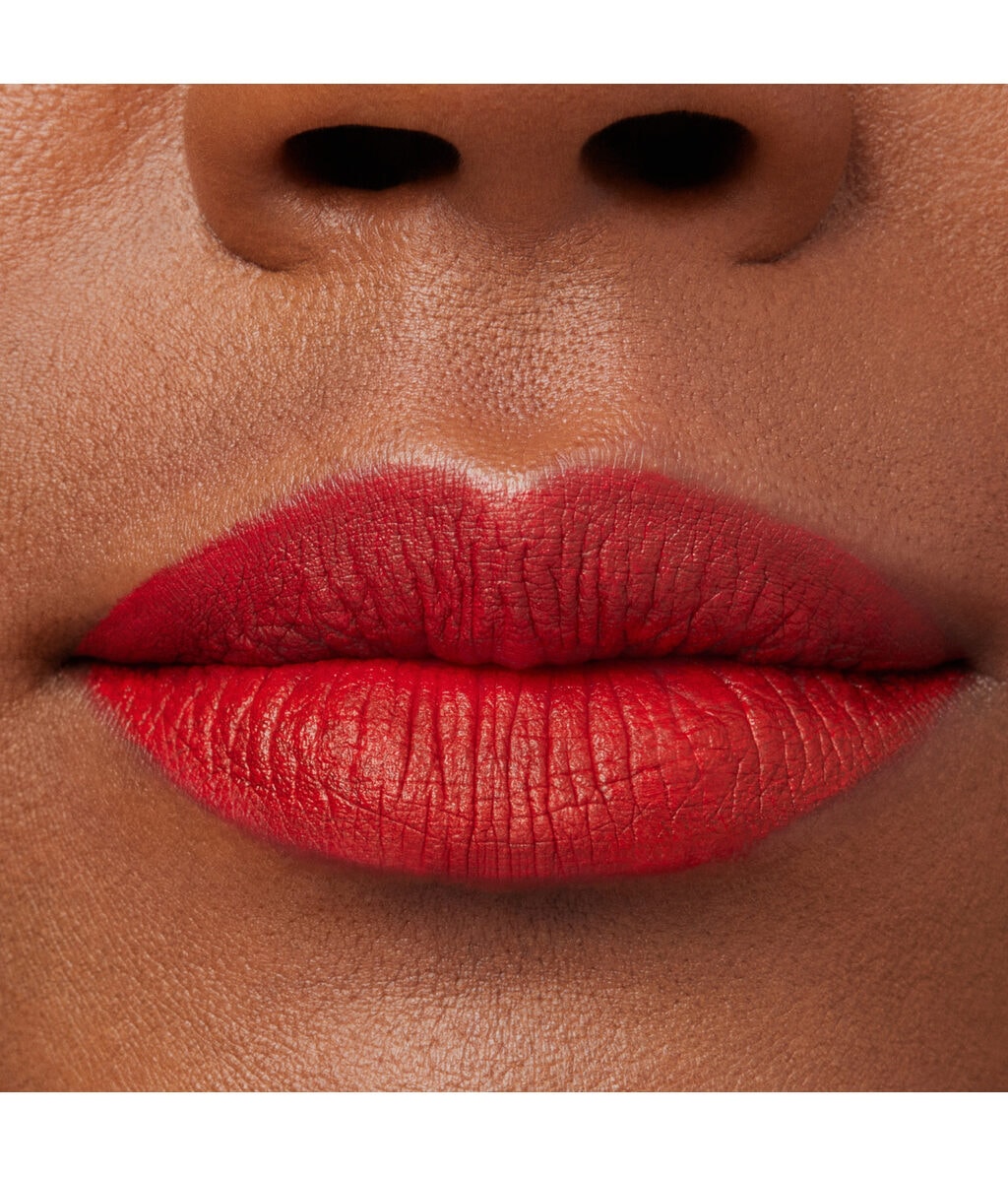 Жидкая помада Buxom Full-On Collagen Infused Liquid Lipstick, матовая, оттенок Heart's On Fire, 3,5 мл — фото 3