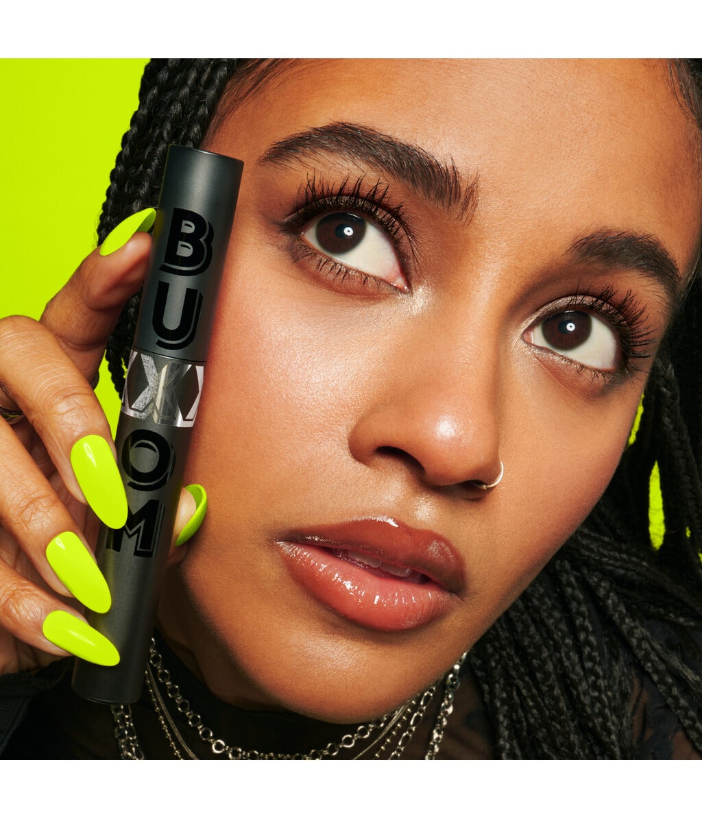 Тушь для ресниц Buxom Lash Xtension Lift удлиняющая, с эффектом подъёма, оттенок Xtremely Black, 6 мл — фото 4