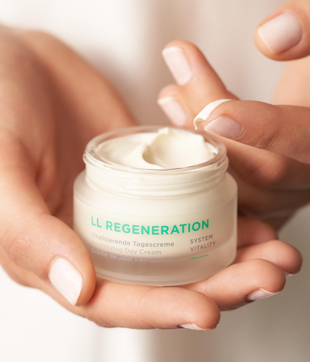 Дневной крем для лица Annemarie Borlind LL Regeneration Vitalizing восстанавливающий, для нормальной кожи, 75 мл — фото 2