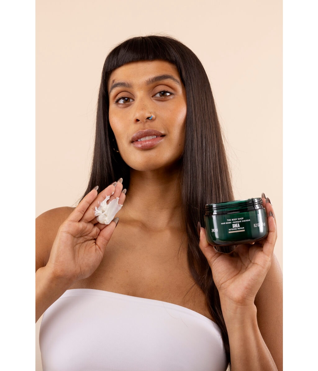 Маска для волос The Body Shop Shea Intense Repair восстанавливающая, для сухих и ломких волос, 240 мл — фото 4