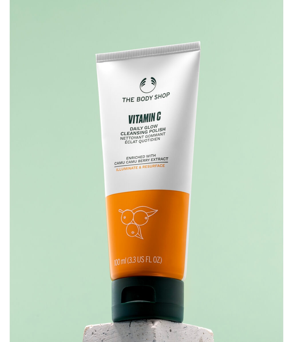 Пилинг для лица The Body Shop Vitamin C Daily Glow Cleansing Polish, отшелушивающий, для сияния, 100 мл — фото 2