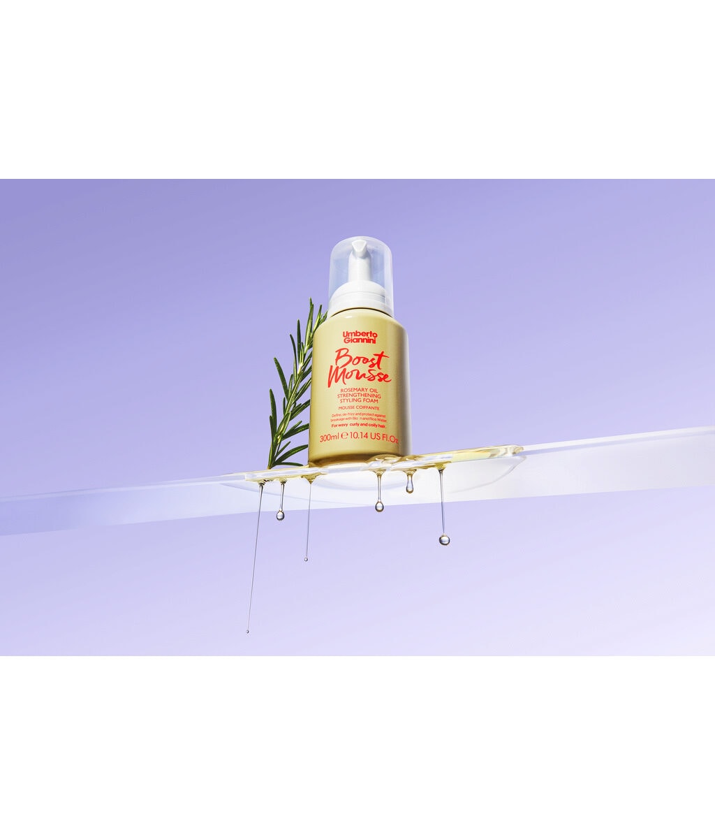 Мусс для кудрявых волос Umberto Giannini Strong Curls Rosemary Oil Boostmousse с маслом розмарина, 300 мл — фото 2