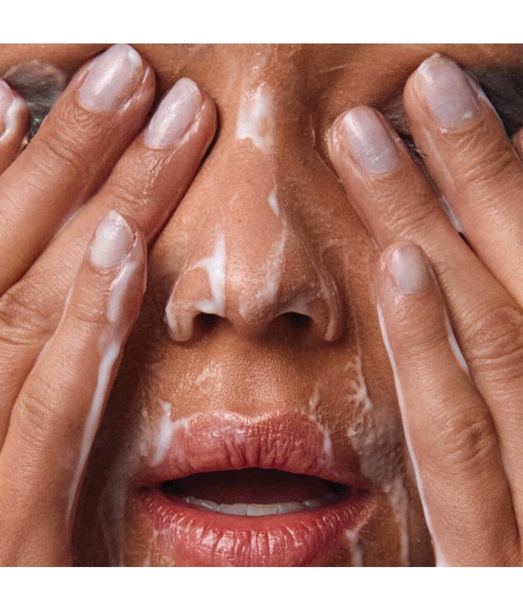 Набор для очищения лица Miild Skin Love The Double Cleansing Ritual Set, масло и гель, для чувствительной кожи, 200 мл — фото 3