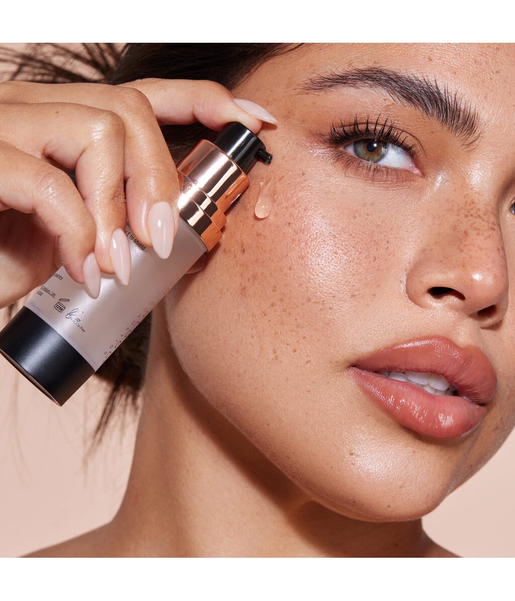 База под макияж Youngblood Mineral Face Primer универсальная, 28,5 мл — фото 3