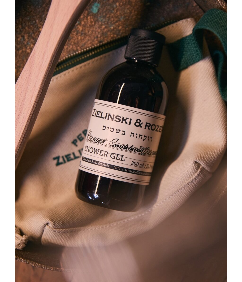 Гель для душа Zielinski & Rozen Rosewood, Sandalwood, Cedarwood, увлажняющий, 300 мл — фото 3