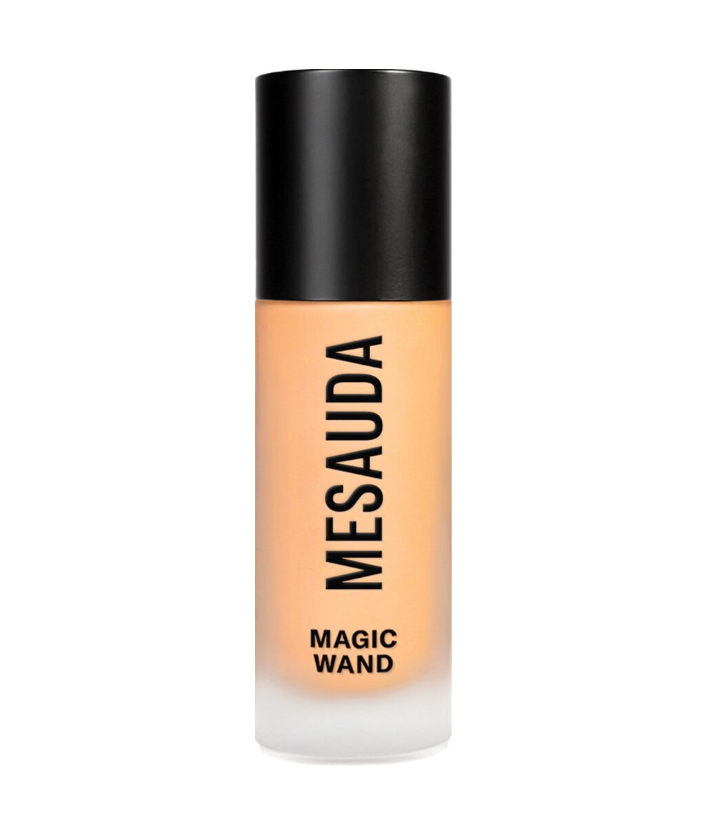 Тональная основа Mesauda Magic Wand сияющая, с пудровым финишем, оттенок C45