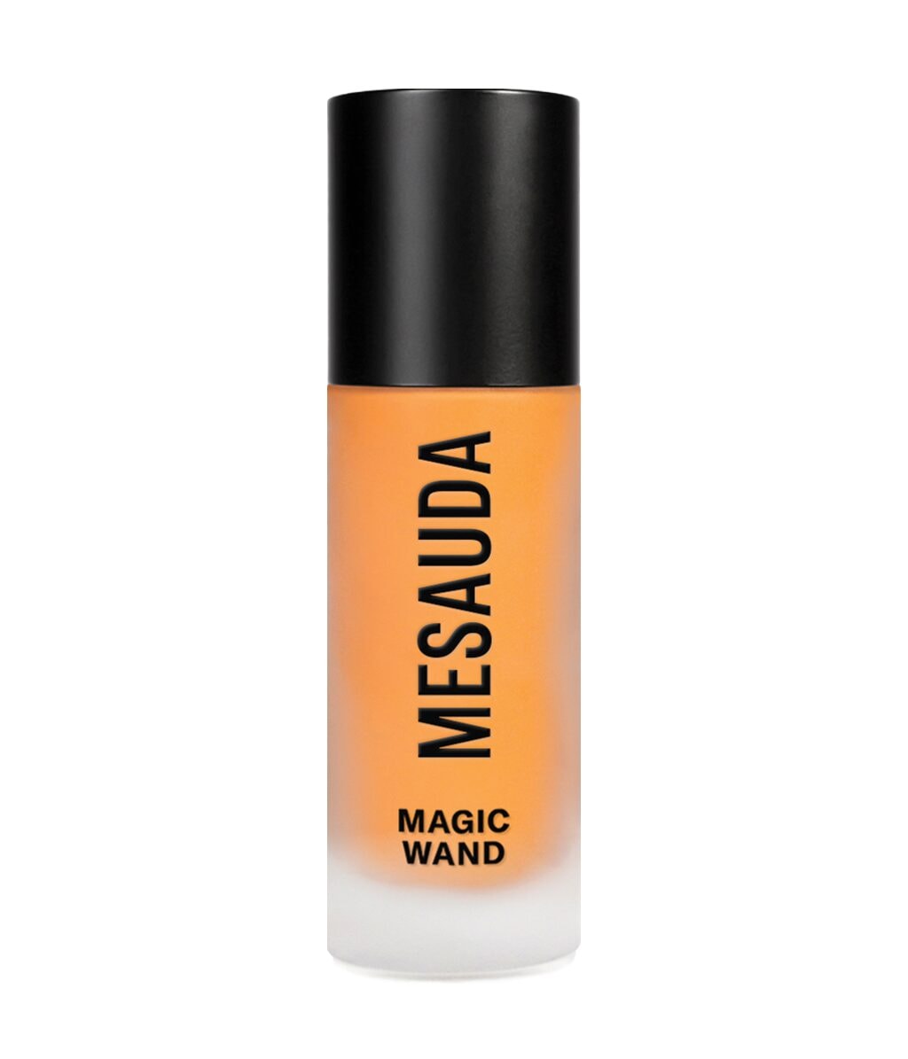 Тональная основа Mesauda Magic Wand сияющая, с пудровым финишем, оттенок C65