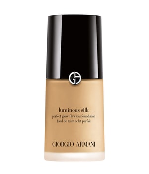 Giorgio Armani Lichtgevende zijde Vloeibare foundation in Nr. 6 30 ml