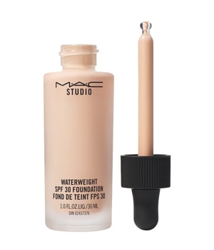 MAC Studio Waterweight SPF 30/PA++ Foundation Podkład w płynie 30 ml NW15 można nabyć na stronie Flaconi.pl