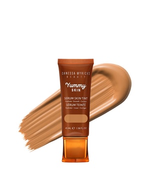 Danessa Myricks Beauty Yummy Skin Serum Skin Tint nawilżający podkład z efektem wygładzającym odcień 9 - Medium to Tan Skin with Neutral Olive Underto można nabyć na stronie Flaconi.pl