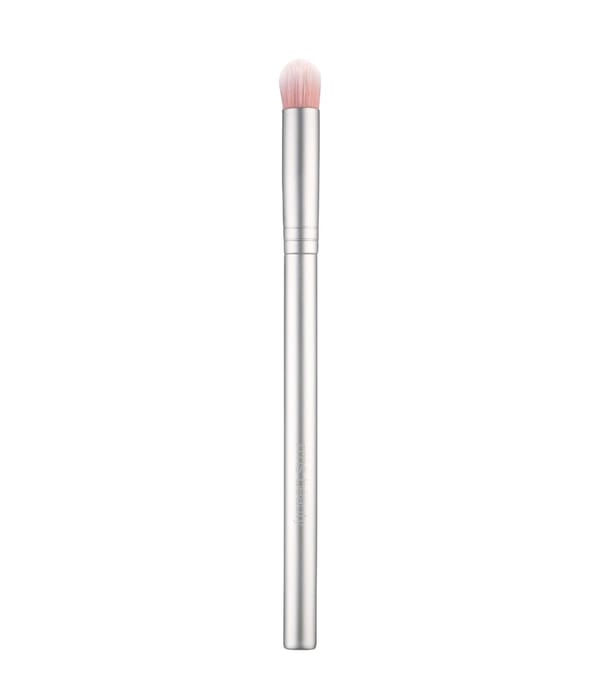 Image du produit 1 sur 4, rms beauty Eye Polish Brush Pinceau fard à paupière