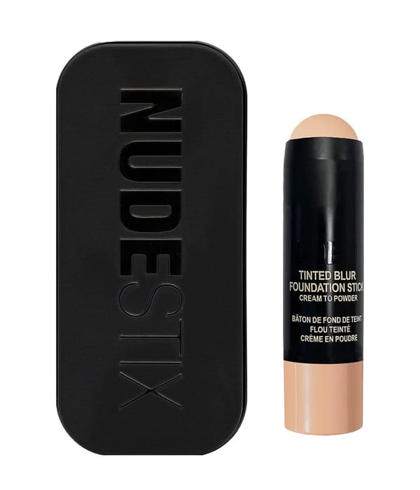 Produktbild 1 von 6, NUDESTIX Tinted Blur Stick Foundation