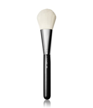 MAC Cosmetics Brush 135S Large Flat Powder pędzel owalny do pudru 1 szt. można nabyć na stronie Flaconi.pl