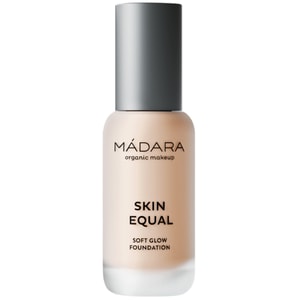 MÁDARA Skin Equal podkład rozświetlający nadający naturalny wygląd SPF 15 odcień #20 Ivory 30 ml można nabyć na stronie Flaconi.pl