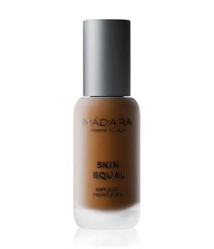 Madara Skin Equal Vloeibare foundation in Chestnut 30 ml