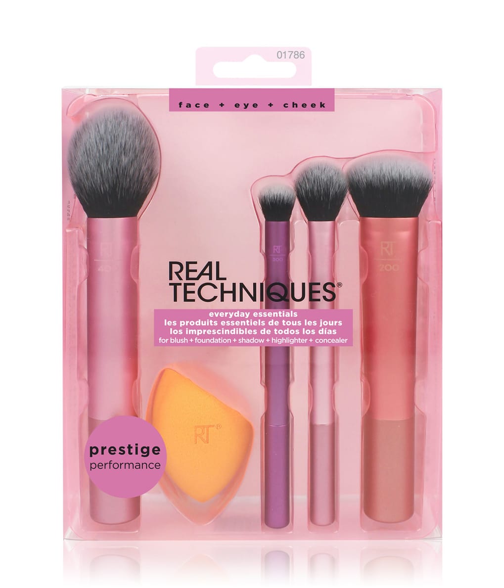 Real Techniques Everyday Essentials Kwastenset 1 st 0079625017861 base-shot_be